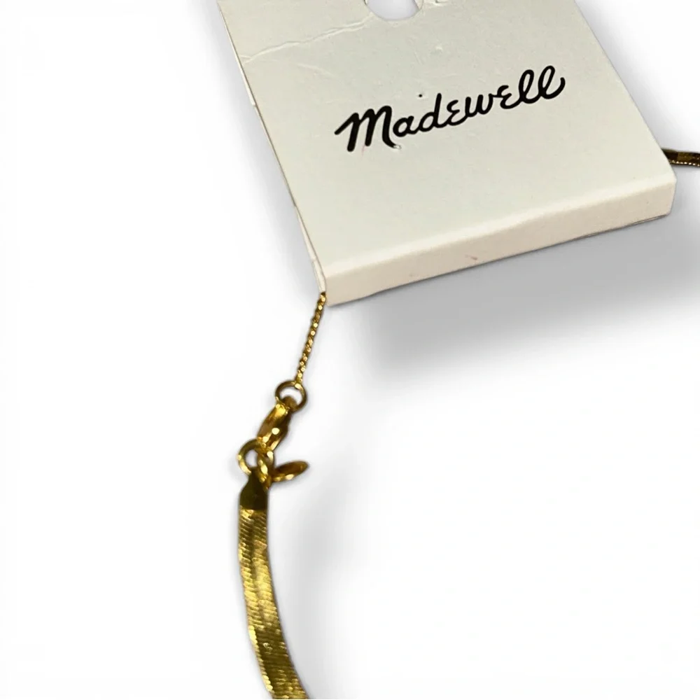 Madewell Herringbone Chain Necklace in Vintage Gold - Picture 6 of 10